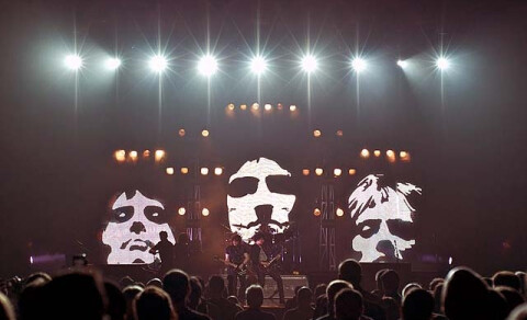 Roger Taylor presenta Queenextravaganza