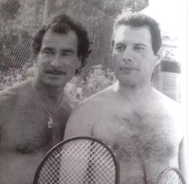 Livin' la vida loca: Freddie Mercury al Pikes di Ibiza